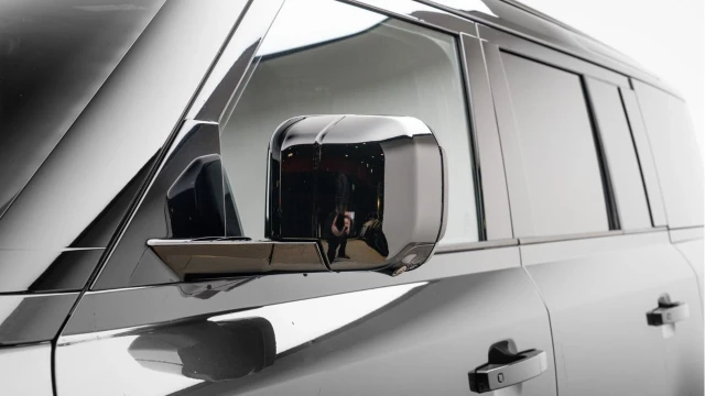 Land Rover Defender (74 Reg) 110 3.0 D350 X-Dynamic HSE Hard Top Commercial (3 Seat) (+VAT) Image 8