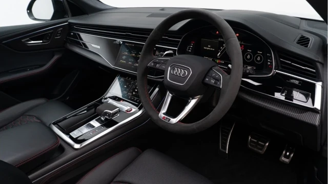 Audi Rs Q8 (72 Reg) 4.0TFSI V8 Vorsprung Quattro Image 2