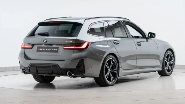 BMW 3 Series (72 Reg) 320i M Sport Touring (Facelift) Image 6