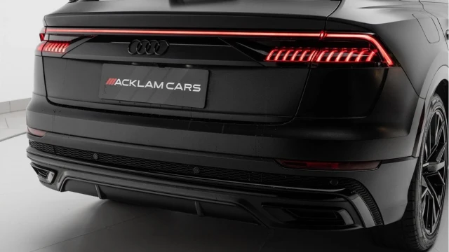 Audi Q8 (21 Reg) 3.0 50TDI S-Line Black Edition Quattro Image 8