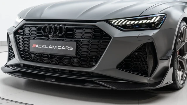 Audi RS6 (74 Reg) 4.0TFSI V8 Carbon Black Performance Quattro (Bespoke) Image 7