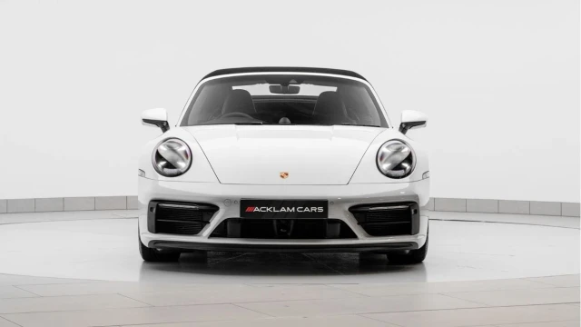 Porsche 911 (22 Reg) 3.0 Carrera 4 GTS Convertible Image 5