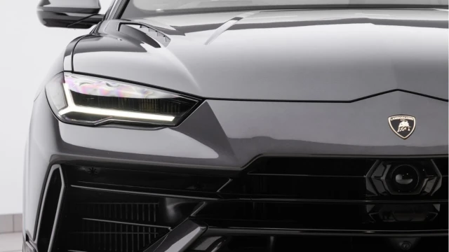 Lamborghini Urus (74 Reg) 4.0 V8 S Image 8