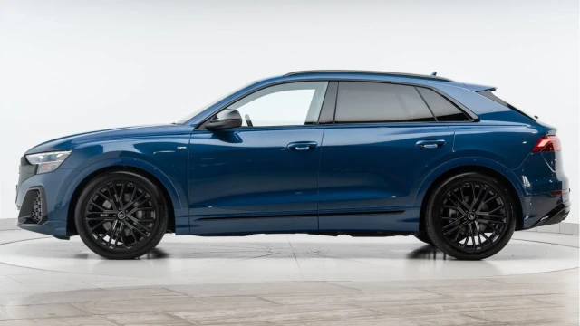 Audi Q8 (25 Reg) 3.0 50TDI Black Edition Quattro Image 4