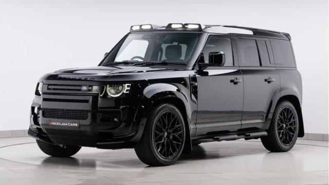 Land Rover Defender (74 Reg) 110 3.0 D350 X-Dynamic HSE (Bespoke) Image 5