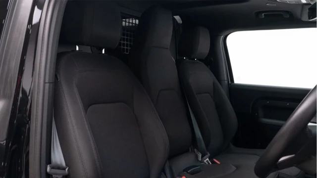 Land Rover Defender (24 Reg) 90 3.0 D250 Hard Top Commercial (3 Seat) (+VAT) Image 3