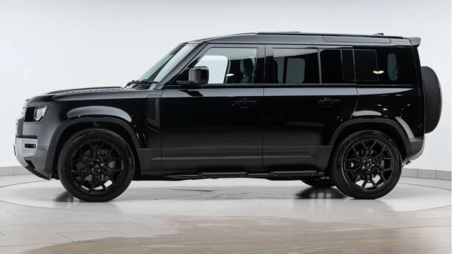 Land Rover Defender (25 Reg) 110 3.0 D350 S (7 Seat) Image 5