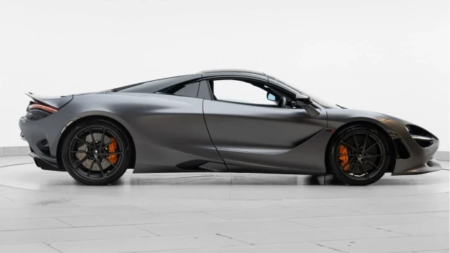 McLaren 750S (24 Reg) 4.0 V8 Spider (VAT Q) Image 6