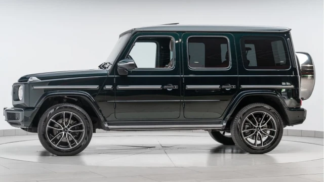 Mercedes-Benz G Class (73 Reg) G400 2.9D AMG Line Premium Plus 4Matic (G Manufaktur) Image 4