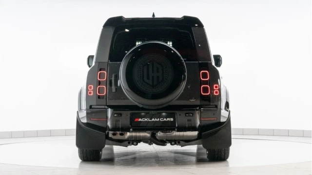Land Rover Defender (25 Reg) 110 3.0 D350 X-Dynamic HSE Hard Top Commercial (3 Seat) (Bespoke) (+VAT) Image 5