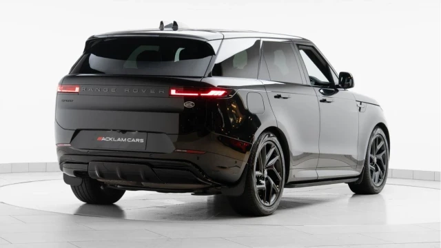 Land Rover Range Rover Sport (23 Reg) 3.0 D300 Dynamic SE Image 6