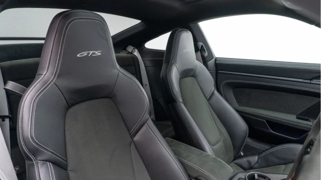 Porsche 911 (23 Reg) 3.0 Carrera 4 GTS Coupe Image 3
