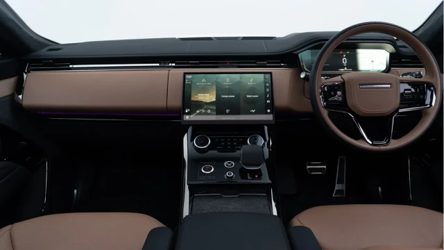 Land Rover Range Rover Sport (23 Reg) 3.0 P400 Autobiography (Black Pack) Image 2
