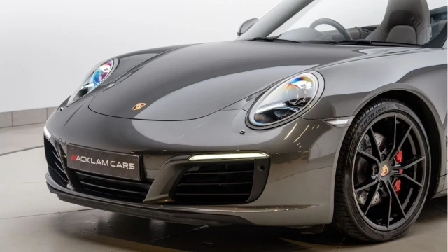 Porsche 911 (16 Reg) 3.0 Carrera 4 S Convertible Image 6