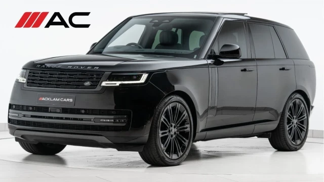 Land Rover Range Rover (72 Reg) 3.0 D350 HSE (Shadow Pack) Image 1