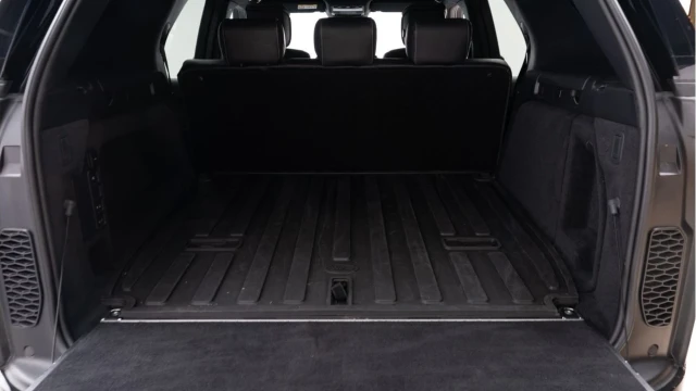 Land Rover Discovery (24 Reg) 3.0 D300 Dynamic HSE Commercial (5 Seat) (Bespoke) (+VAT) Image 5