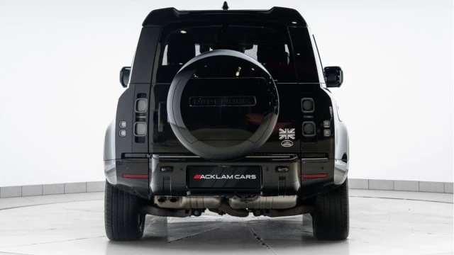 Land Rover Defender (23 Reg) 90 3.0 D300 X Image 8