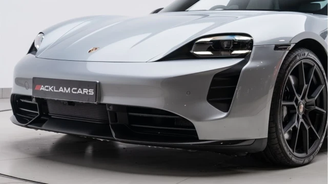 Porsche Taycan (23 Reg) GTS Image 8