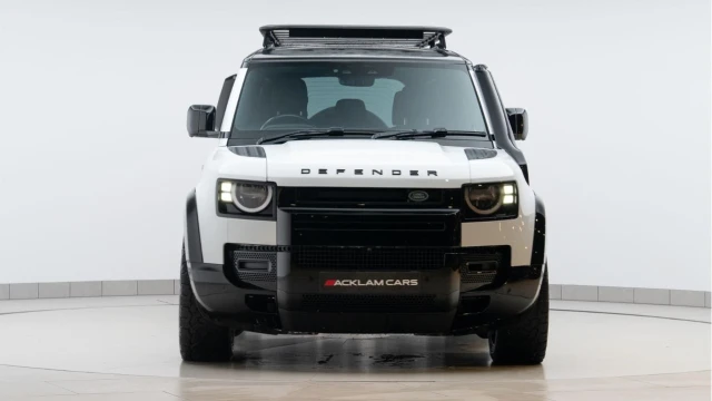 Land Rover Defender (22 Reg) 110 3.0 D250 S (Explorer) Image 6