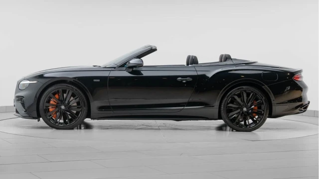 Bentley Continental (25 Reg) GTC 4.0 V8 Speed First Edition Hybrid (New Model) Image 4