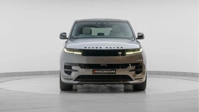 Land Rover Range Rover Sport (23 Reg) 3.0 D300 Dynamic SE (Black Pack) Image 7