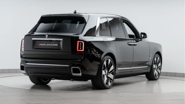Rolls-Royce Cullinan (25 Reg) 6.75 V12 Series II Image 7