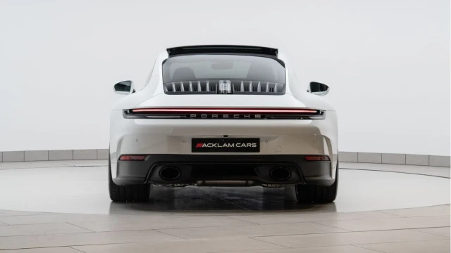 Porsche 911 (25 Reg) 3.0 Carrera PDK Coupe (992.2) Image 5