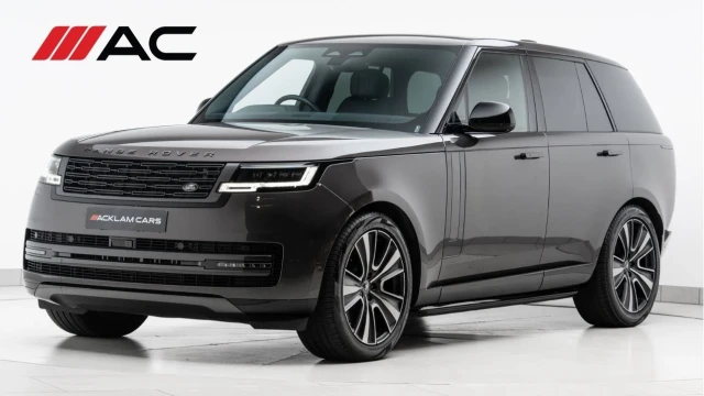Land Rover Range Rover (72 Reg) 3.0 D300 SE (Shadow Pack) Image 1