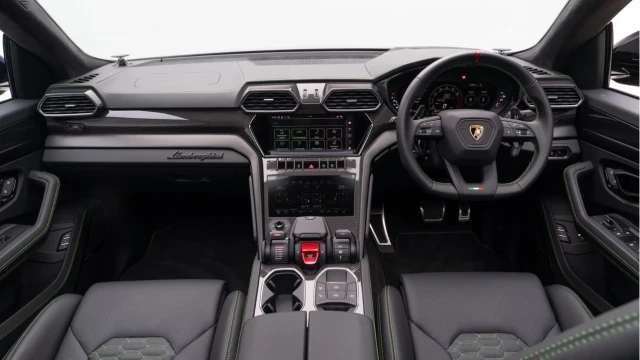 Lamborghini Urus (24 Reg) 4.0 V8 S Image 2