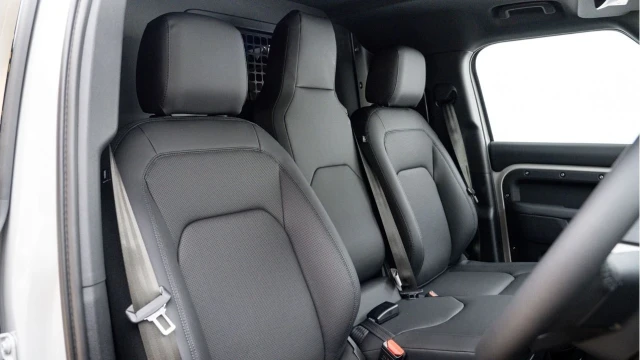 Land Rover Defender (75 Reg) 110 3.0 D250 S Hard Top Commercial (3 Seat) (+VAT) Image 3