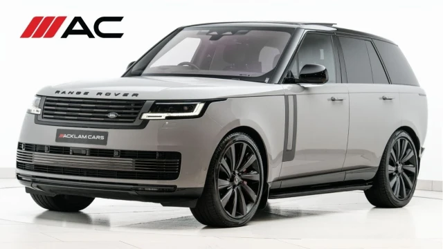Land Rover Range Rover (72 Reg) 4.4 P530 SV Image 1