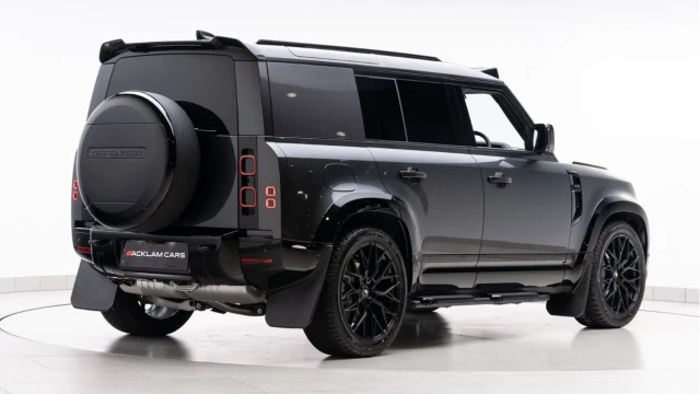 Land Rover Defender (74 Reg) 110 3.0 D350 X-Dynamic HSE Hard Top Commercial (3 Seat) (+VAT) Image 7