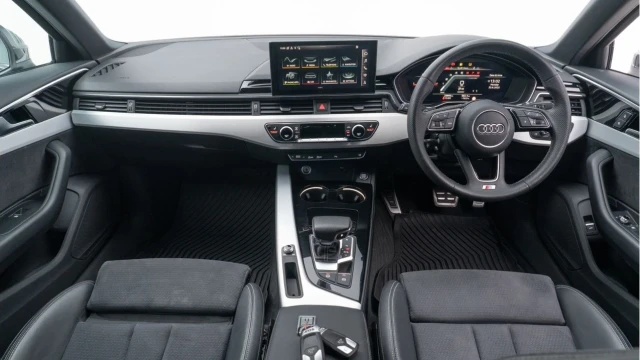Audi A4 (24 Reg) 2.0 35TFSI S-Line Image 2