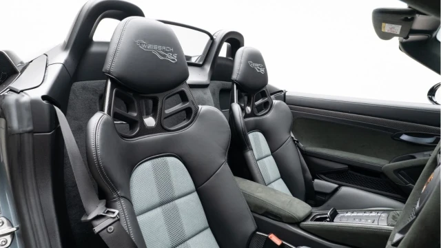 Porsche 718 (74 Reg) 4.0 Spyder RS PDK (Weissach) (VAT Q) Image 4