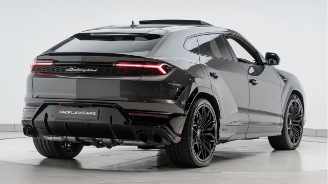 Lamborghini Urus (25 Reg) 4.0 V8 SE Hybrid Image 6