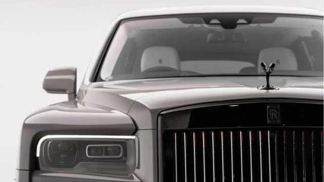 Rolls-Royce Cullinan (73 Reg) 6.8 V12 Black Badge Image 8