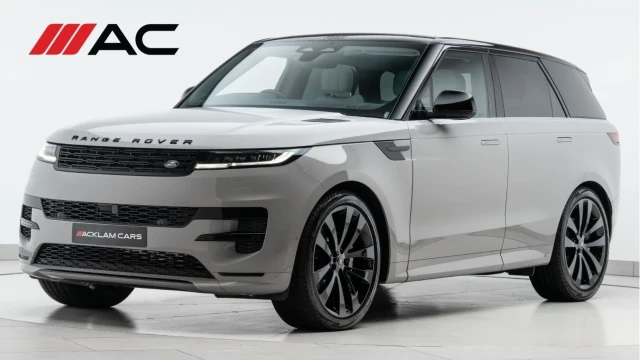 Land Rover Range Rover Sport (23 Reg) 3.0 D300 Dynamic SE (Black Pack) Image 1