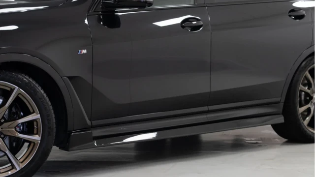 BMW X7 (72 Reg) 3.0 40D M Sport xDrive (New Model) Image 5