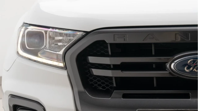 Ford Ranger (72 Reg) 2.0 Ecoblue Wildtrak (No VAT) Image 8