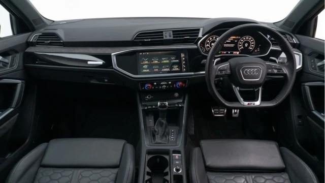 Audi RSQ3 (70 Reg) 2.5TFSI Sport Edition Quattro Image 2
