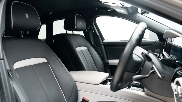 Rolls-Royce Ghost (21 Reg) 6.8 V12 Image 3