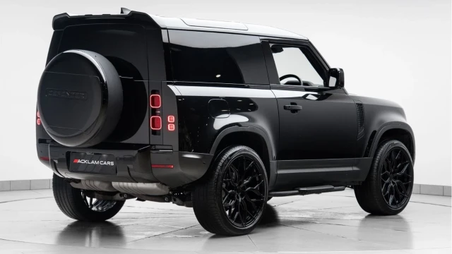 Land Rover Defender (24 Reg) 90 3.0 D250 Hard Top Commercial (3 Seat) (No VAT) Image 8