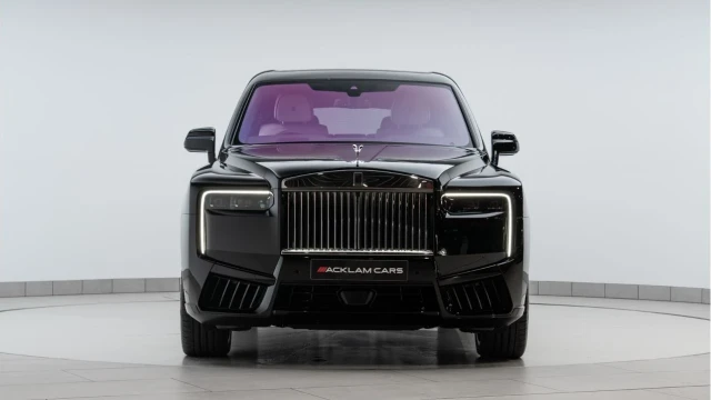 Rolls-Royce Cullinan (25 Reg) 6.75 V12 Series II Image 8