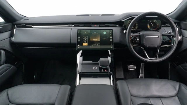 Land Rover Range Rover Sport (73 Reg) 3.0 D300 Dynamic SE (Black Pack) (VAT Q) Image 2
