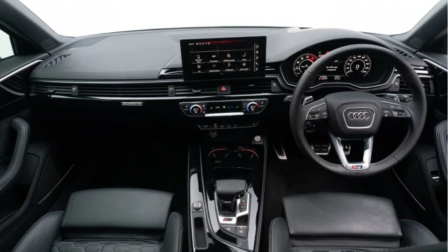 Audi RS4 (23 Reg) 3.0TFSI Vorsprung Quattro Image 2