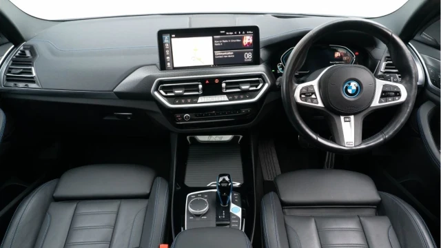 BMW ix3 (23 Reg) M Sport Pro Image 2