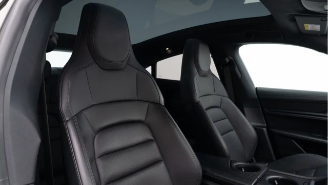 Porsche Taycan (21 Reg) 4S Image 3