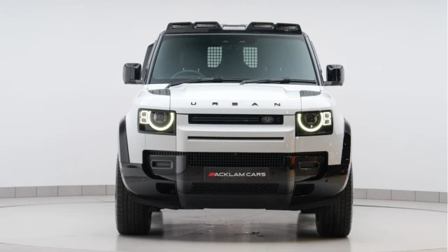 Land Rover Defender (74 Reg) 90 3.0 D250 S Hard Top Commercial (3 Seat) (+VAT) Image 7