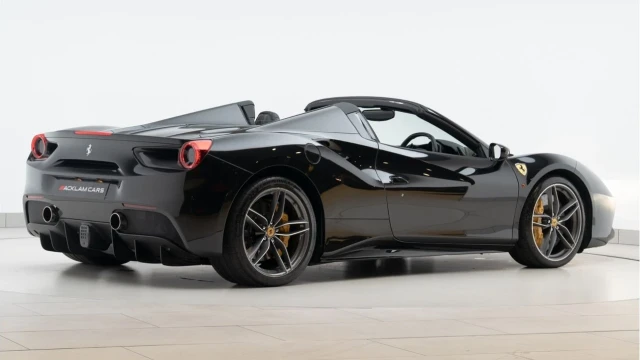 Ferrari 488 (67 Reg) 3.9 V8 Spider Image 8