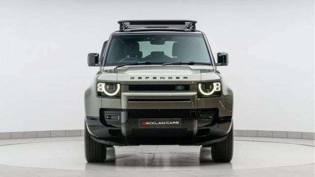 Land Rover Defender (74 Reg) 90 3.0 D250 X-Dynamic HSE Image 7